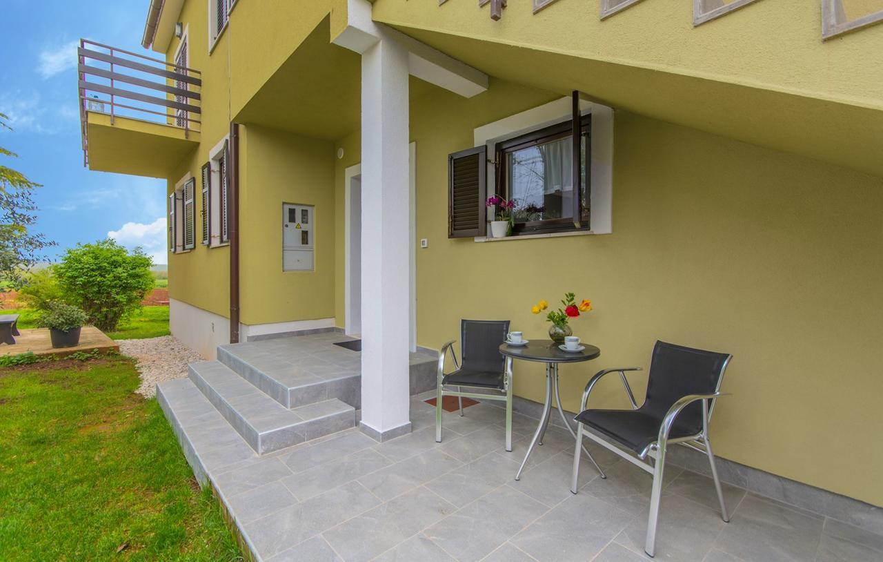 Apartments Katja Marčana Exterior foto