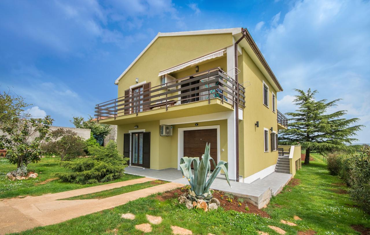 Apartments Katja Marčana Exterior foto